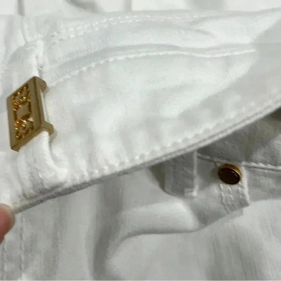 Black label by Chicos white jeans with gold hardware - Picture 8 of 11